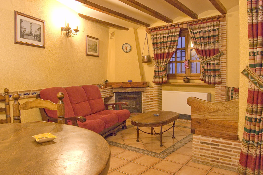 Torrefolch Villa Forcall Phòng bức ảnh